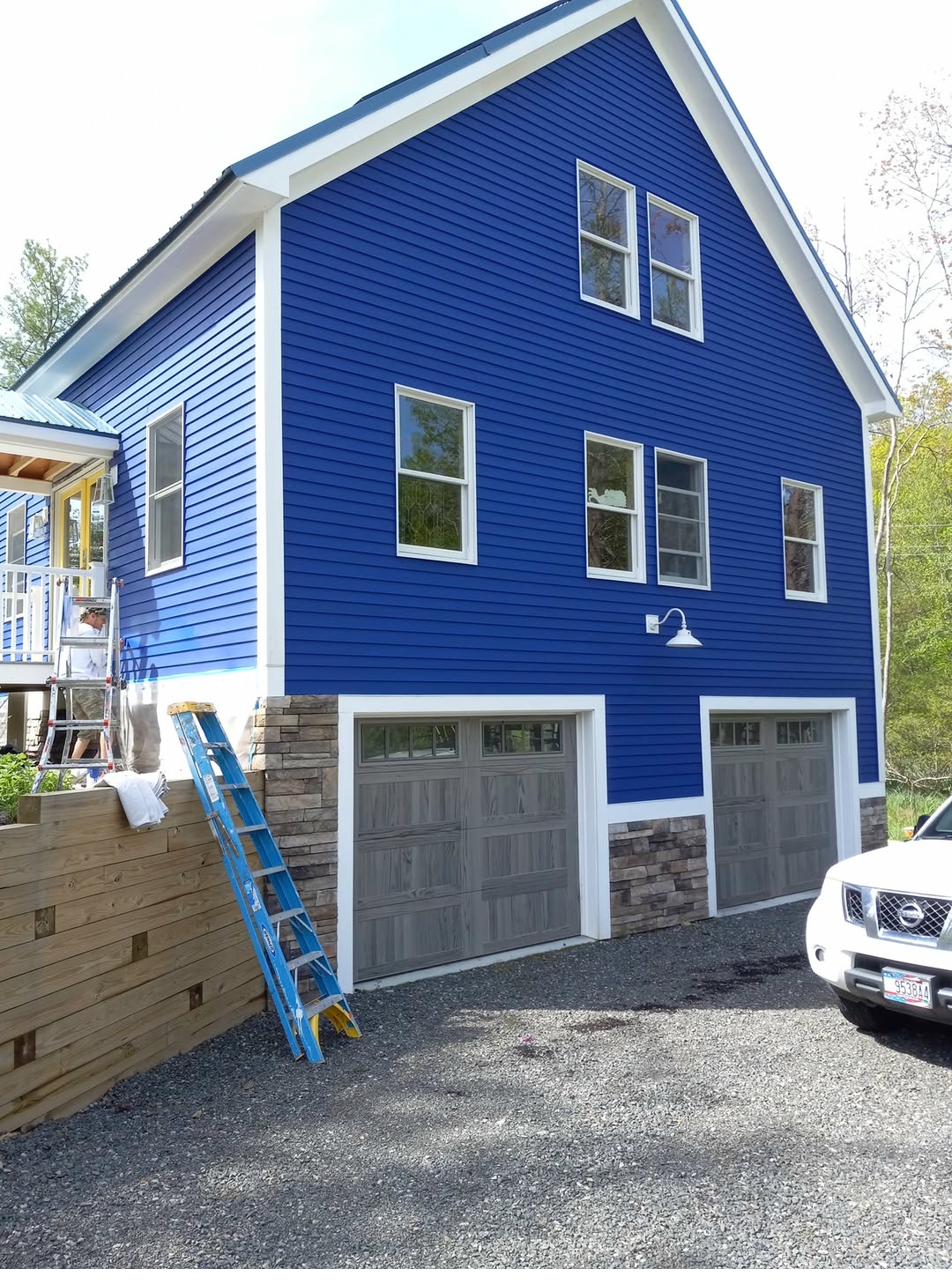 Full exterior house painting in Maine