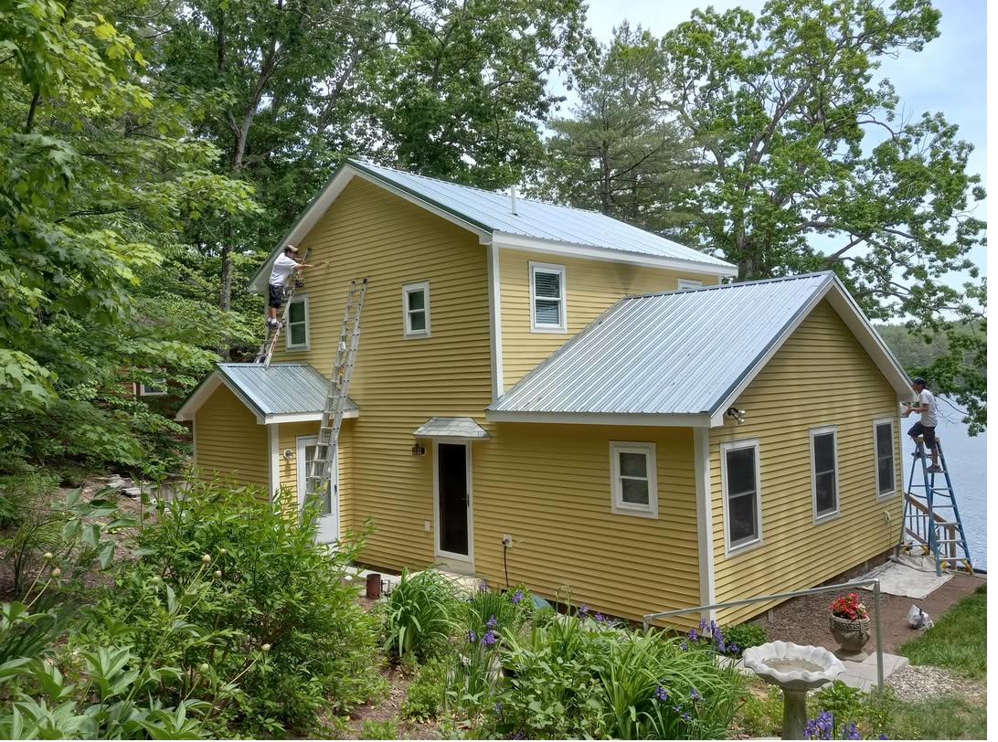 Lakehouse exterior painting project