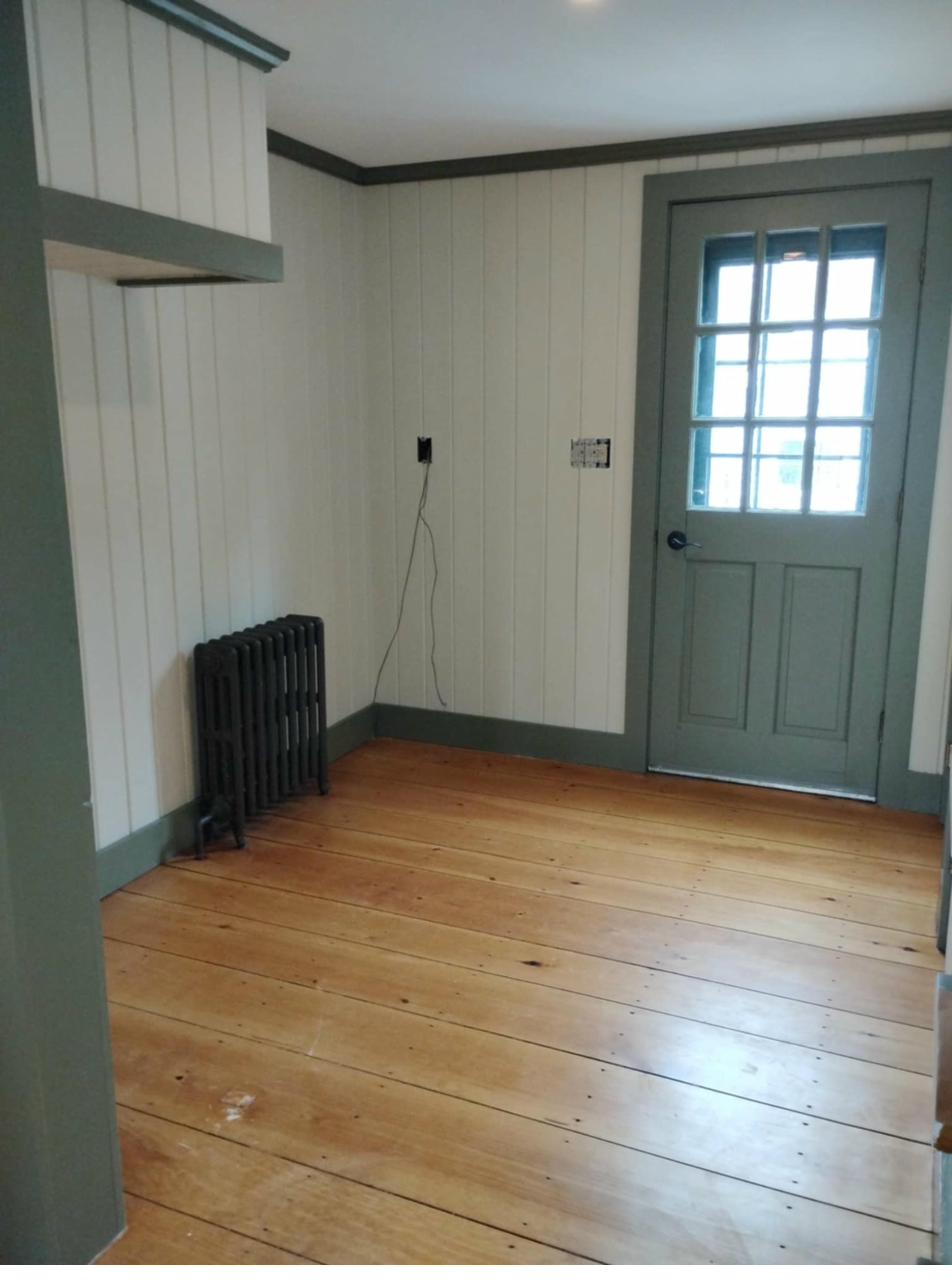 Full exterior residential painting