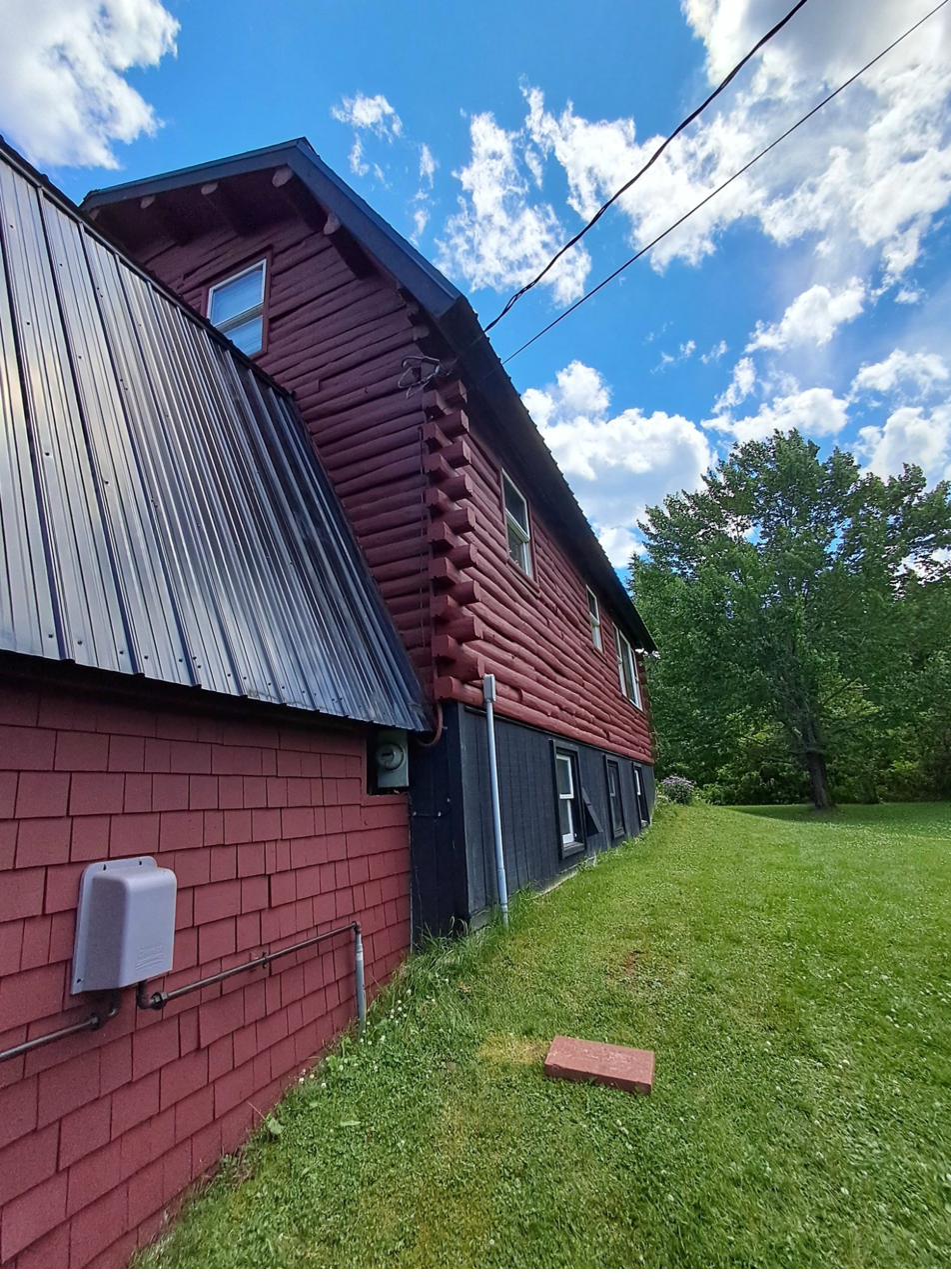 Victorian home exterior painting